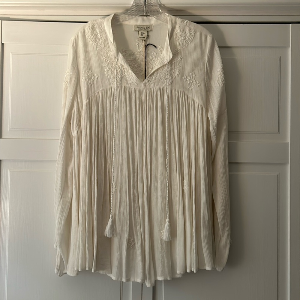 Rachel Zoe off white boho embroidered top with tassels. NWT Size medium